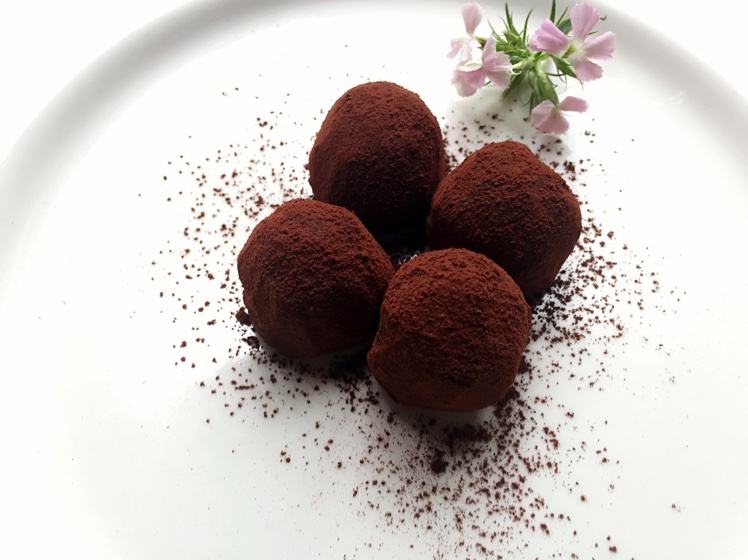 小嶋老师的生巧克力