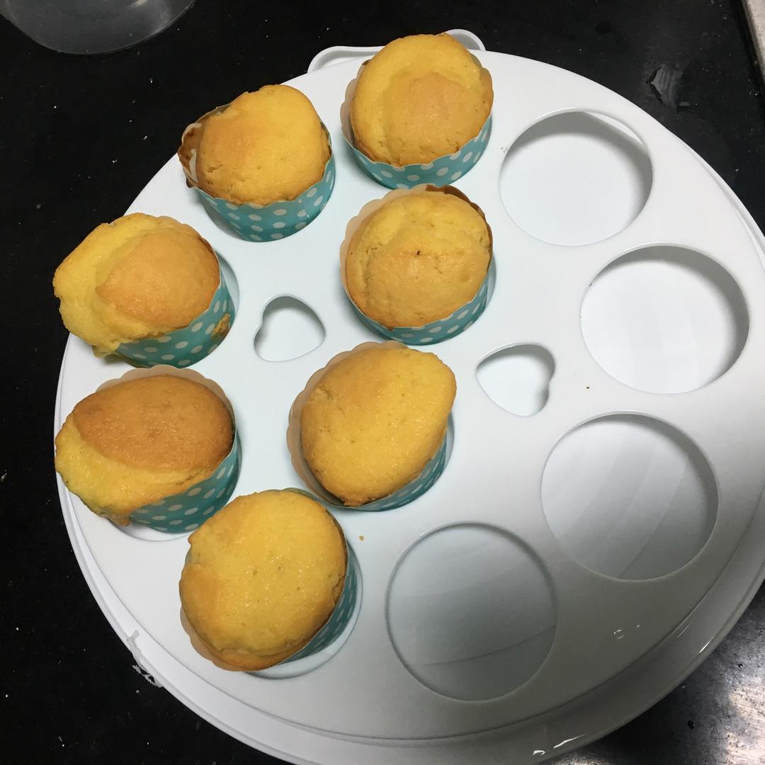 马芬蛋糕（基本拌和法）