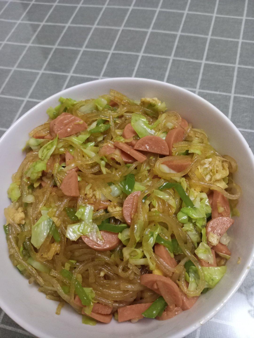 包心菜炒红薯粉丝