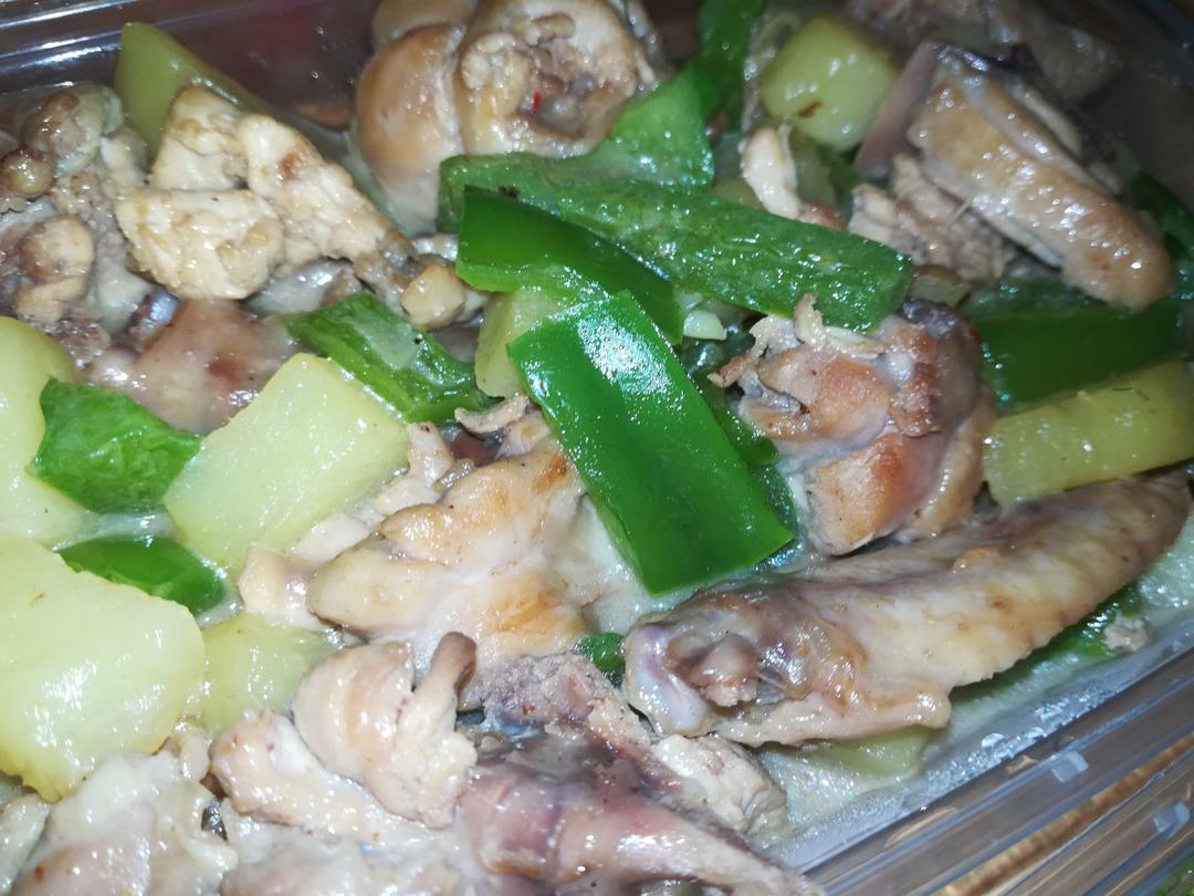 土豆烧鸡（非常下饭哦~）