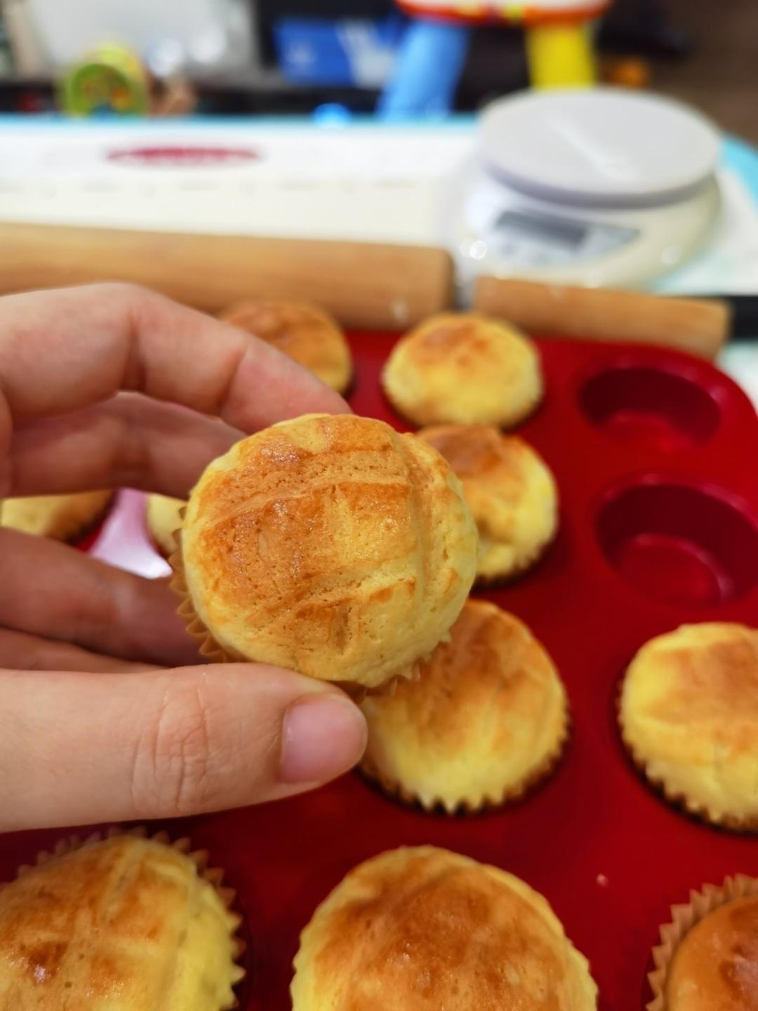 Mini菠萝包｜一口一个｜酥脆好吃～