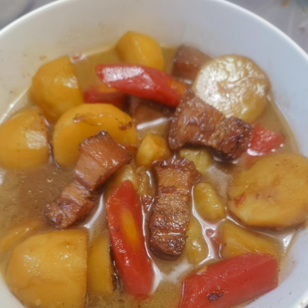 红烧肉炖土豆（丝毫不腻）