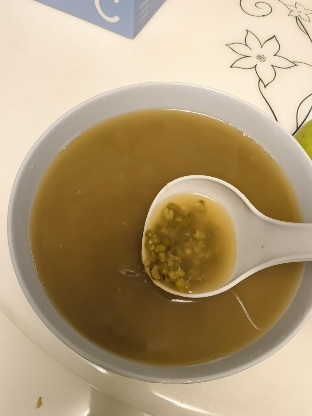 电饭煲快速出沙绿豆汤