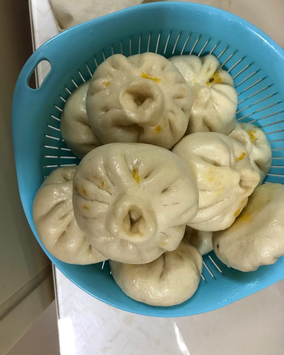 胡萝卜木耳鸡蛋素包子