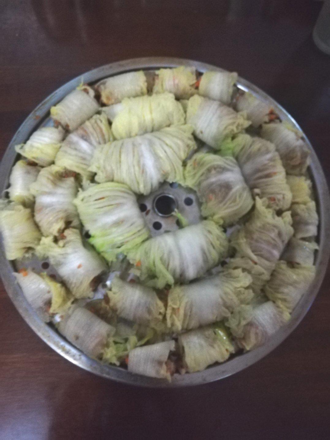 香菇肉末白菜卷