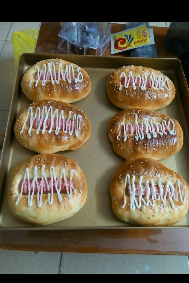 热狗面包