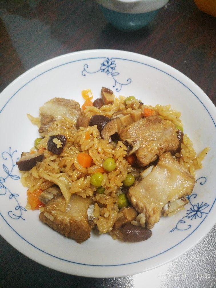 电饭锅版排骨焖饭