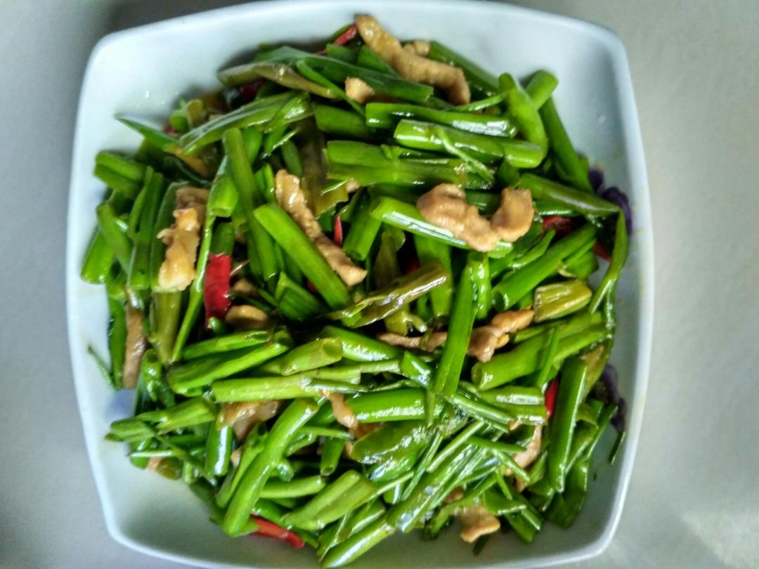 空心菜梗炒肉丝