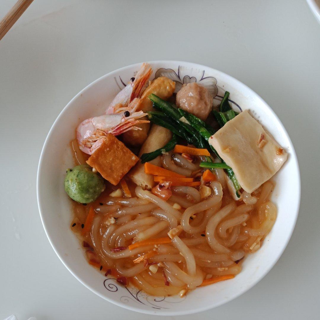 凉拌酸辣土豆粉