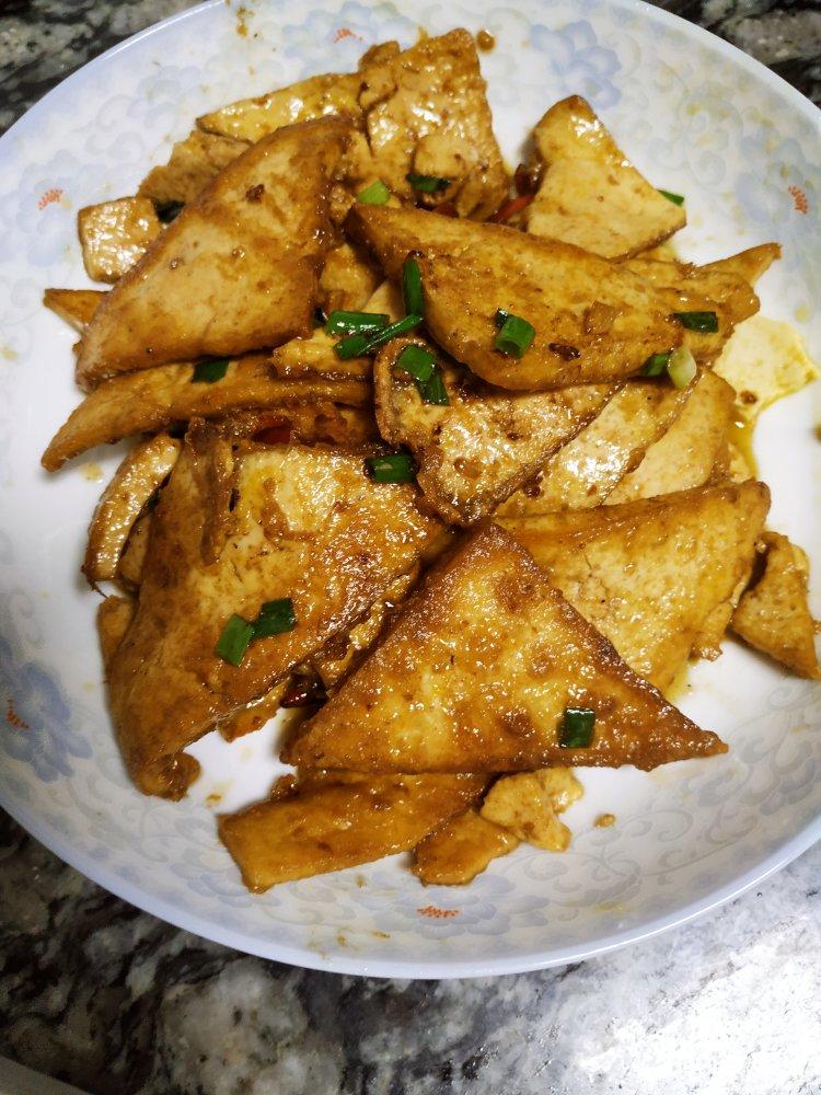 焖煎豆腐