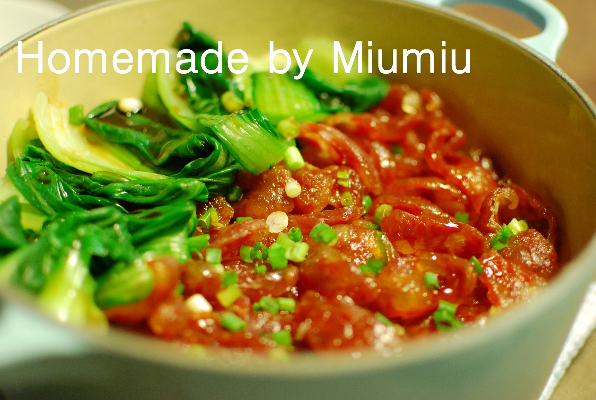 广式腊味煲仔饭