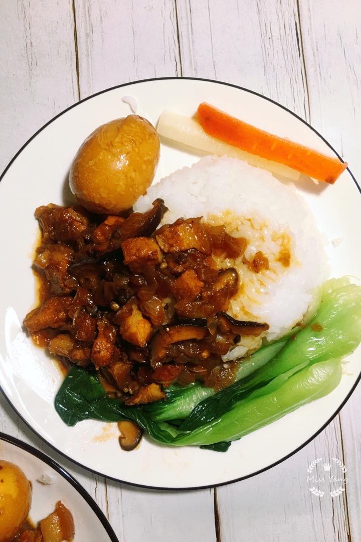 好吃到停不下来的卤肉饭