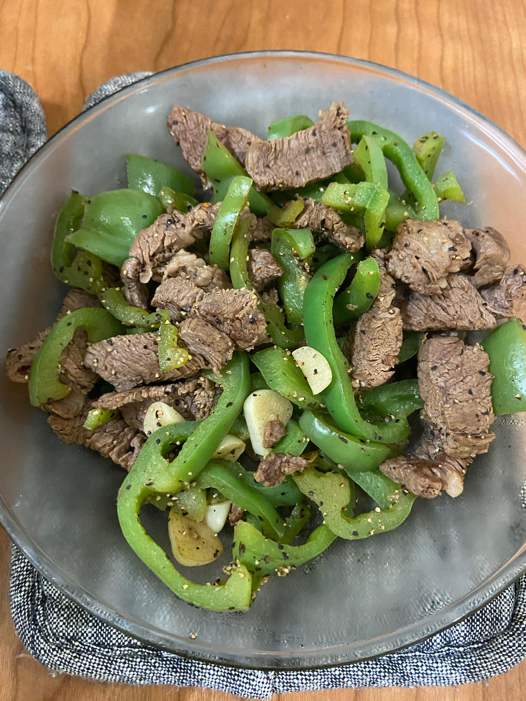 下饭神器👉青椒炒肉