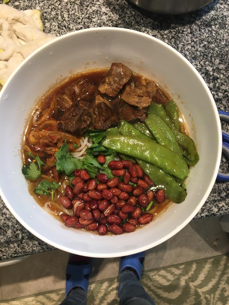 红烧牛腩粉