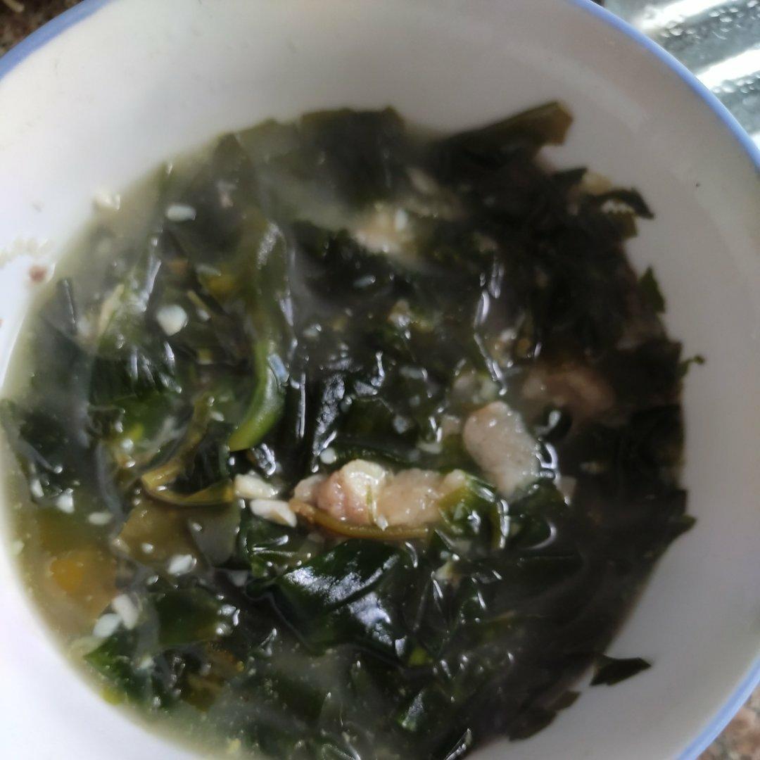 简单好喝的韩式海带汤
