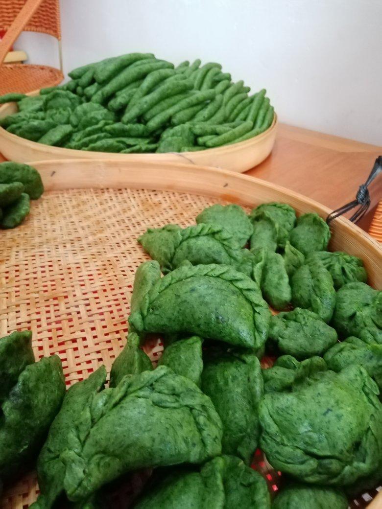 赣南人特有的艾米果