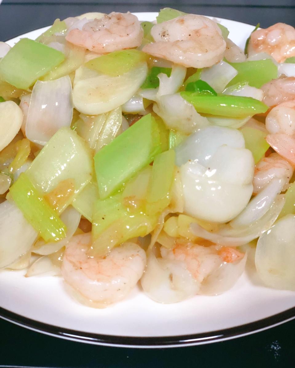 西芹百合炒虾仁
