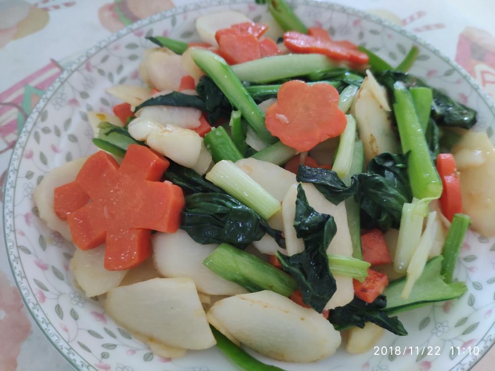 胡萝卜菜心炒山药