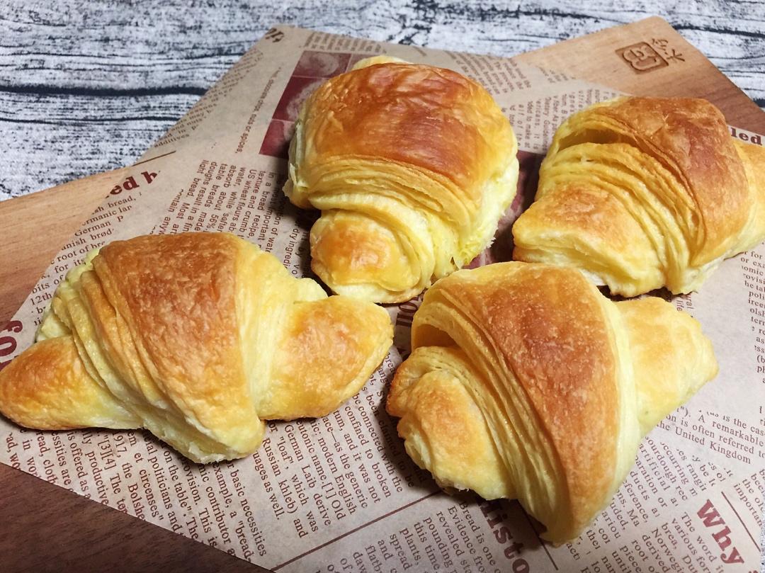 吐司方包，女儿说和来自台湾的爸爸糖一样好看好吃。零失败（是指我个人制作没有失败过）。