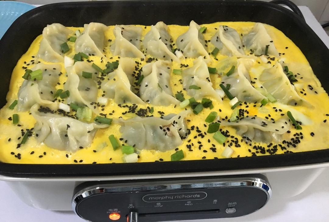 摩飞锅抱蛋煎饺