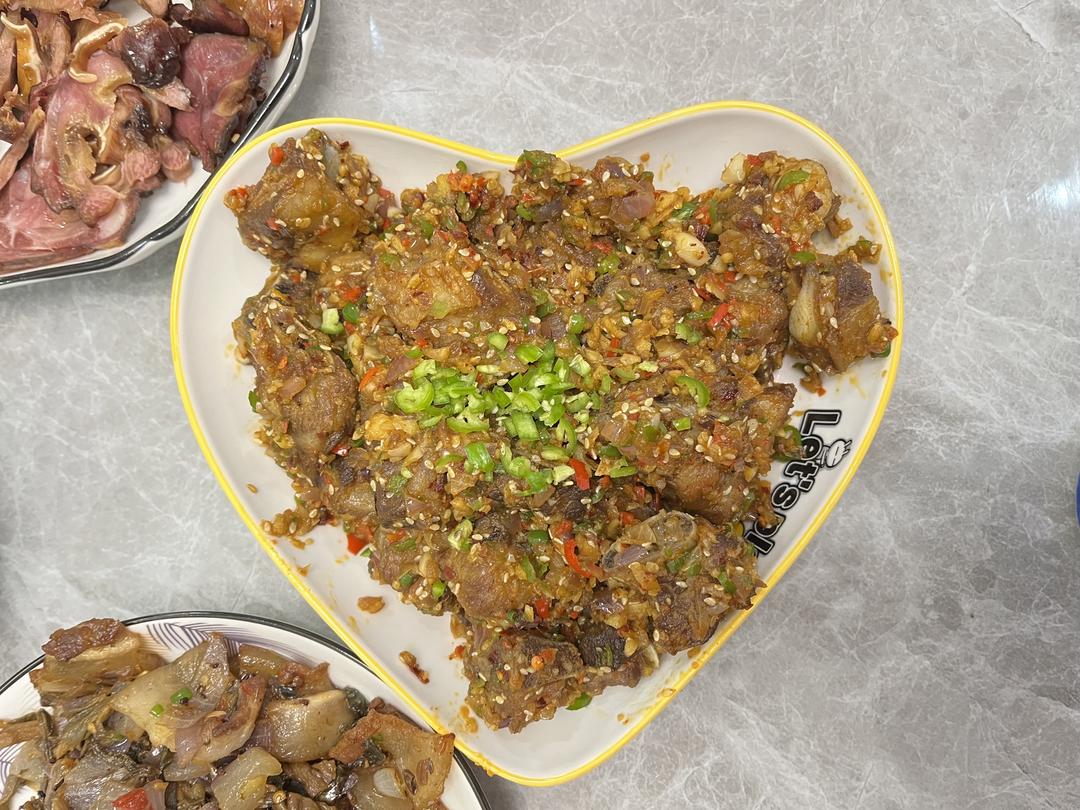 蒜香排骨