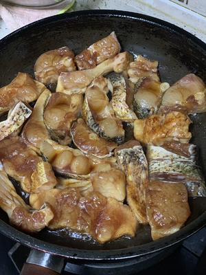 超级简单的家常菜—红烧鱼块的做法 步骤7