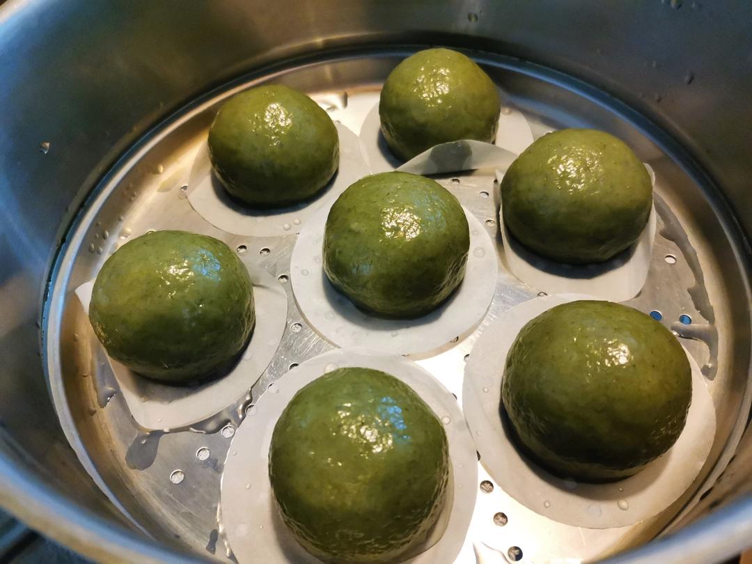 清明必吃的艾草青团