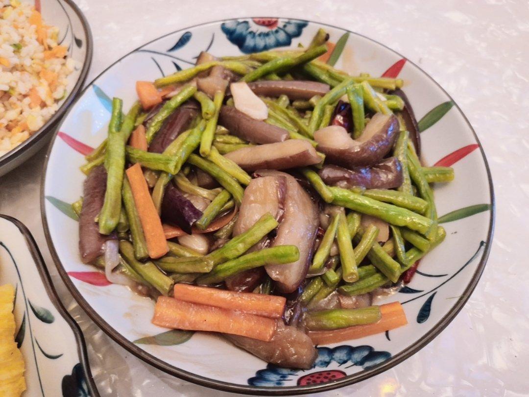 下饭好搭档—茄子炒豆角