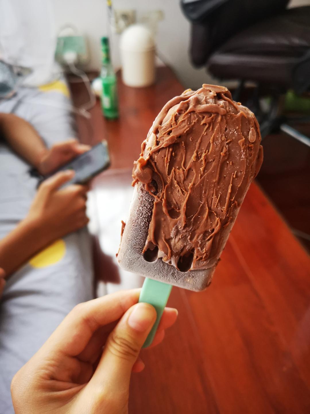 这脆皮太好听了！糯叽叽、冰冰凉的生巧很上头