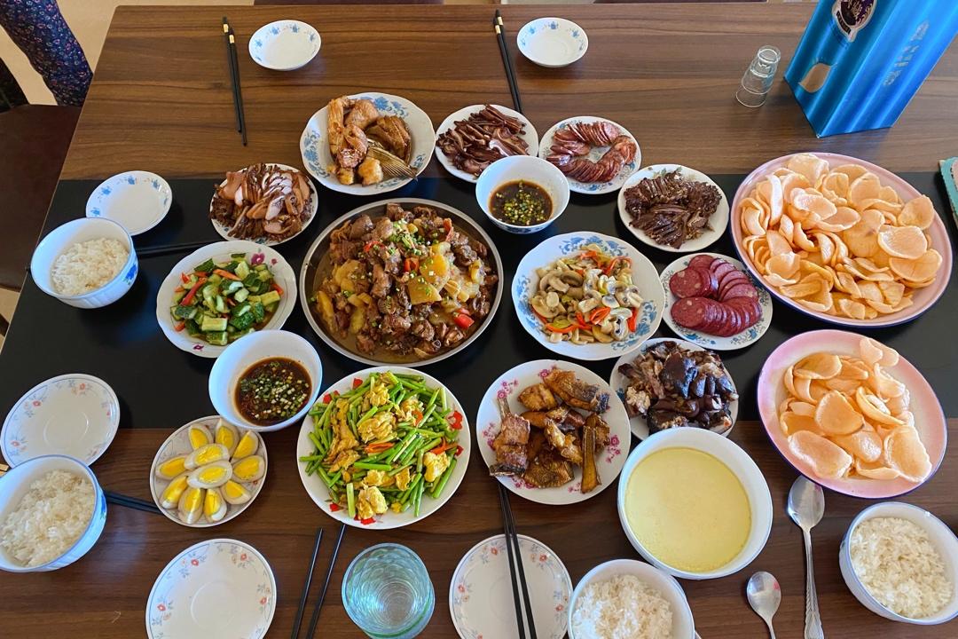 唯有爱与美食不可辜负
