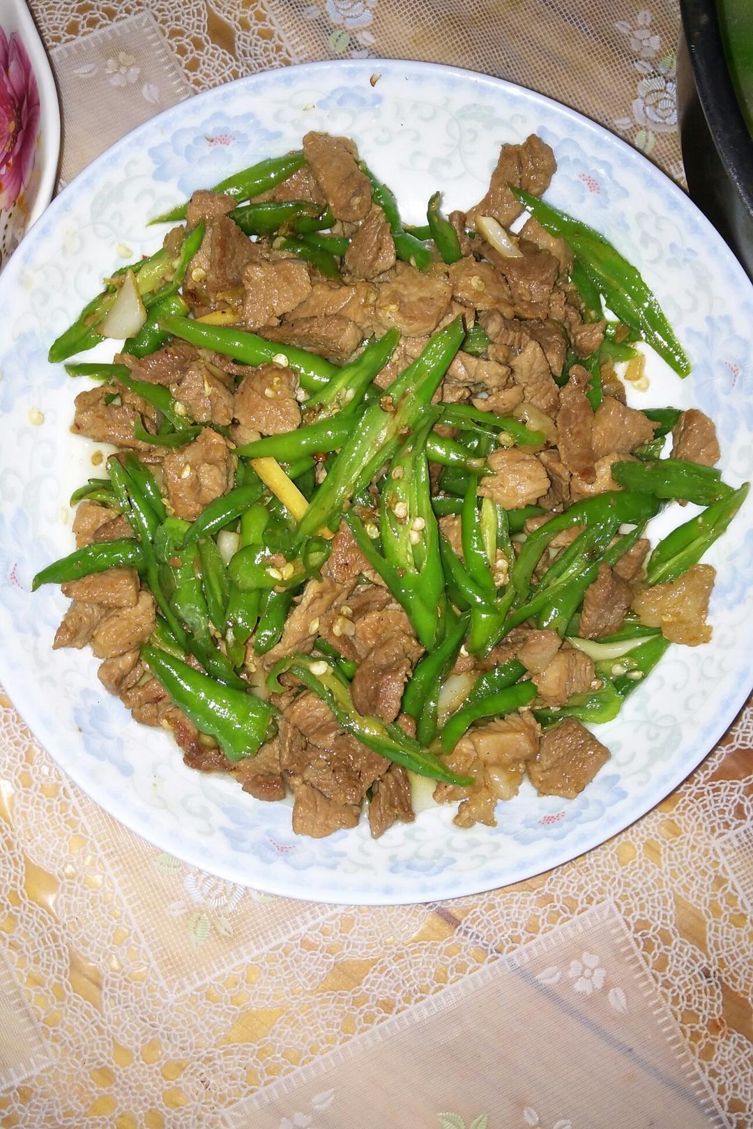 青椒炒肉片