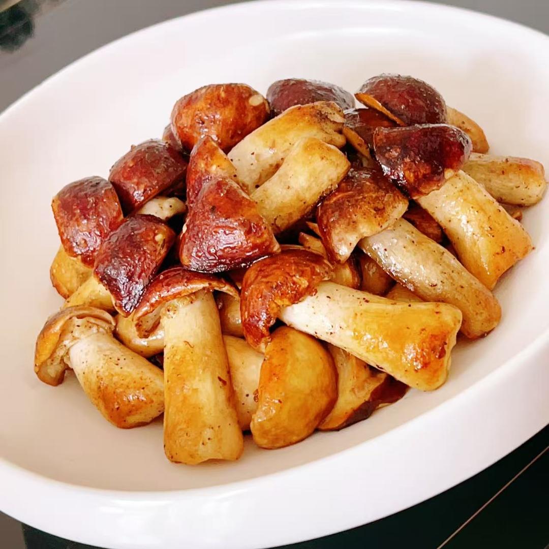 黄油香煎赤松茸的做法 步骤8