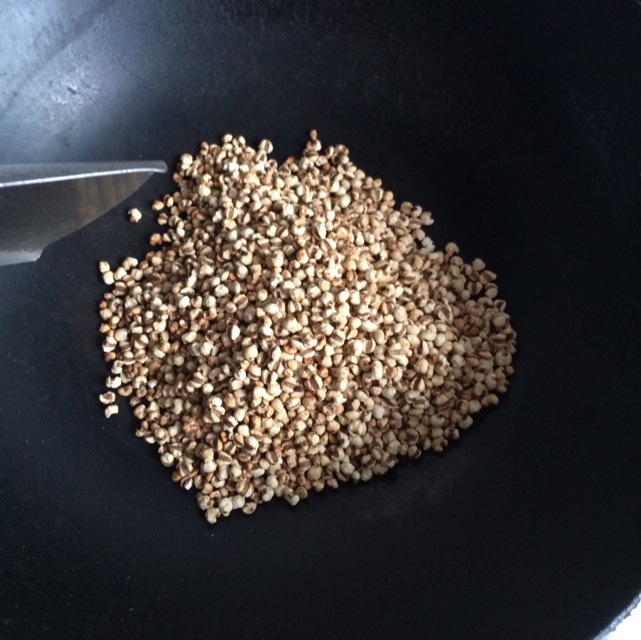 炒薏仁~~可以泡着喝的美白饮