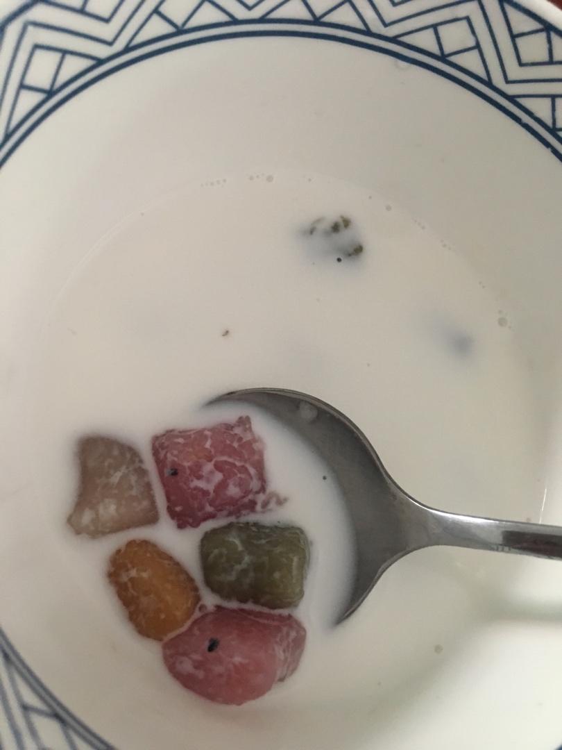 搬运大胃爱丽丝椰奶芋圆捞