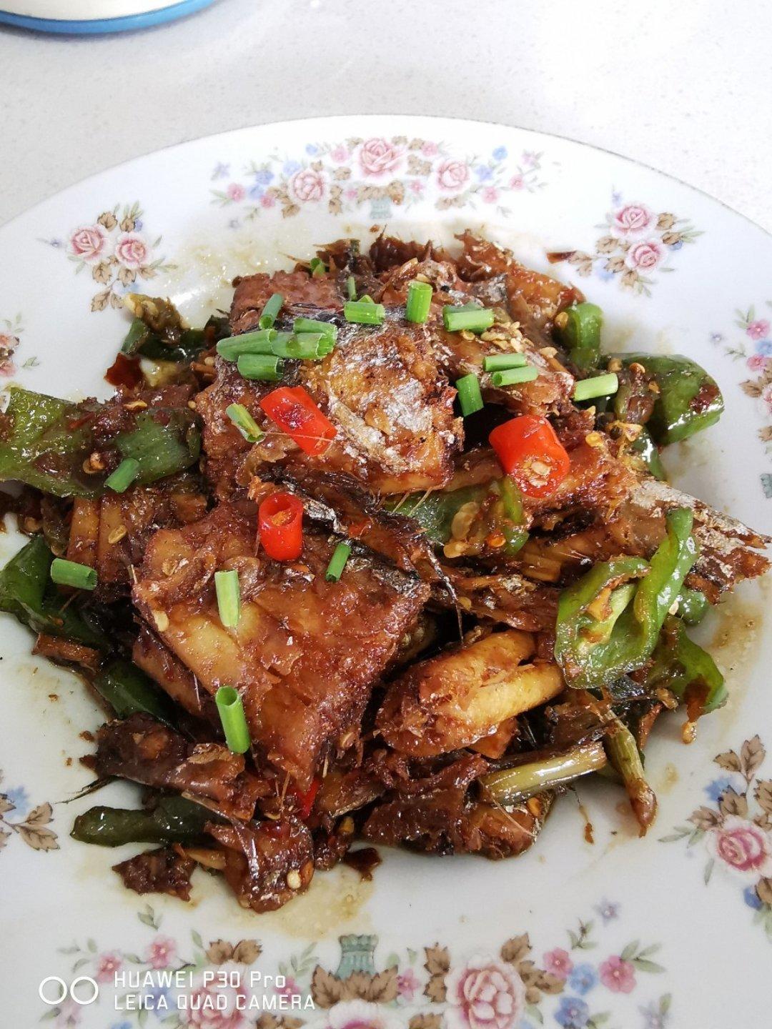 零失误的红烧带鱼，经典家常菜，吃了就忘不掉的味道