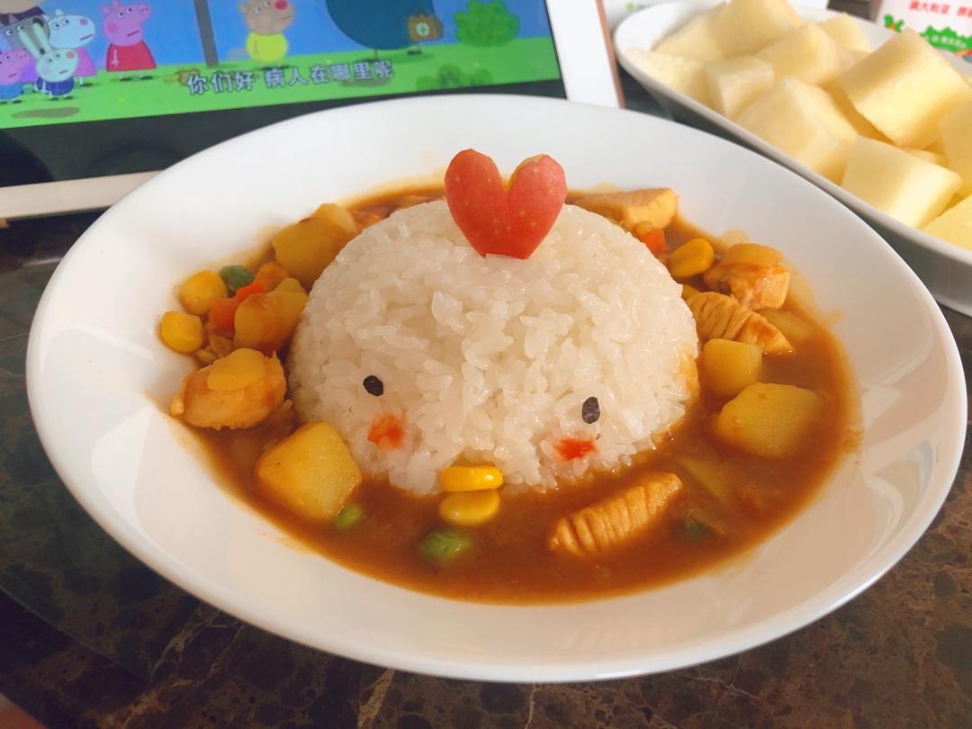 人见人爱花见花开🐤         三只小鸡日式咖喱饭