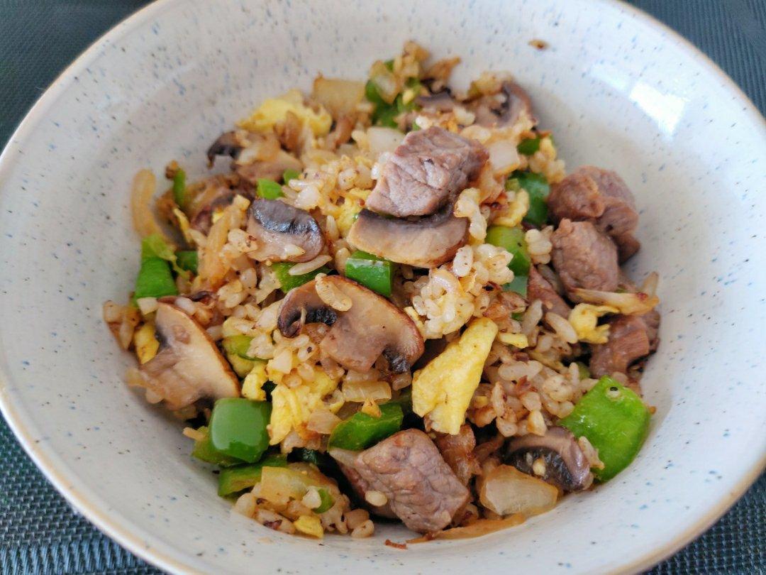 蒜香牛肉炒饭