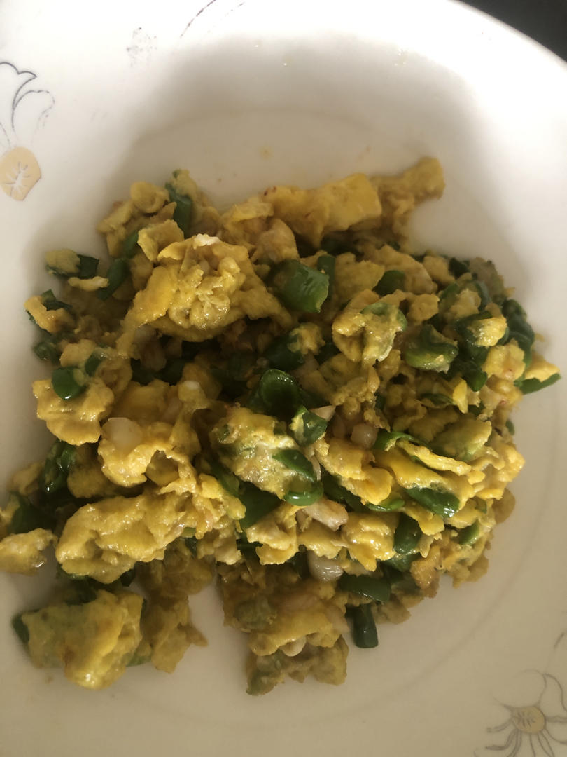 不一样的辣椒炒鸡蛋～下饭神器!