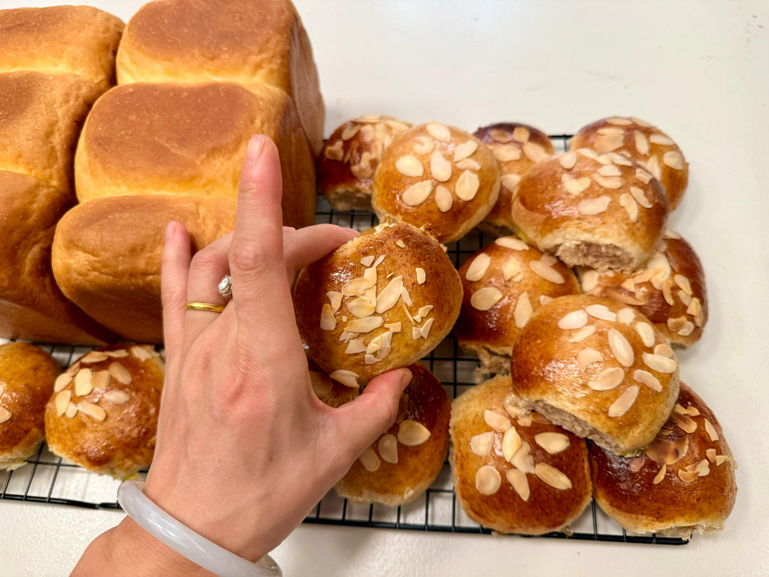 放3天也一样柔软的豆沙小餐包，好吃到哭