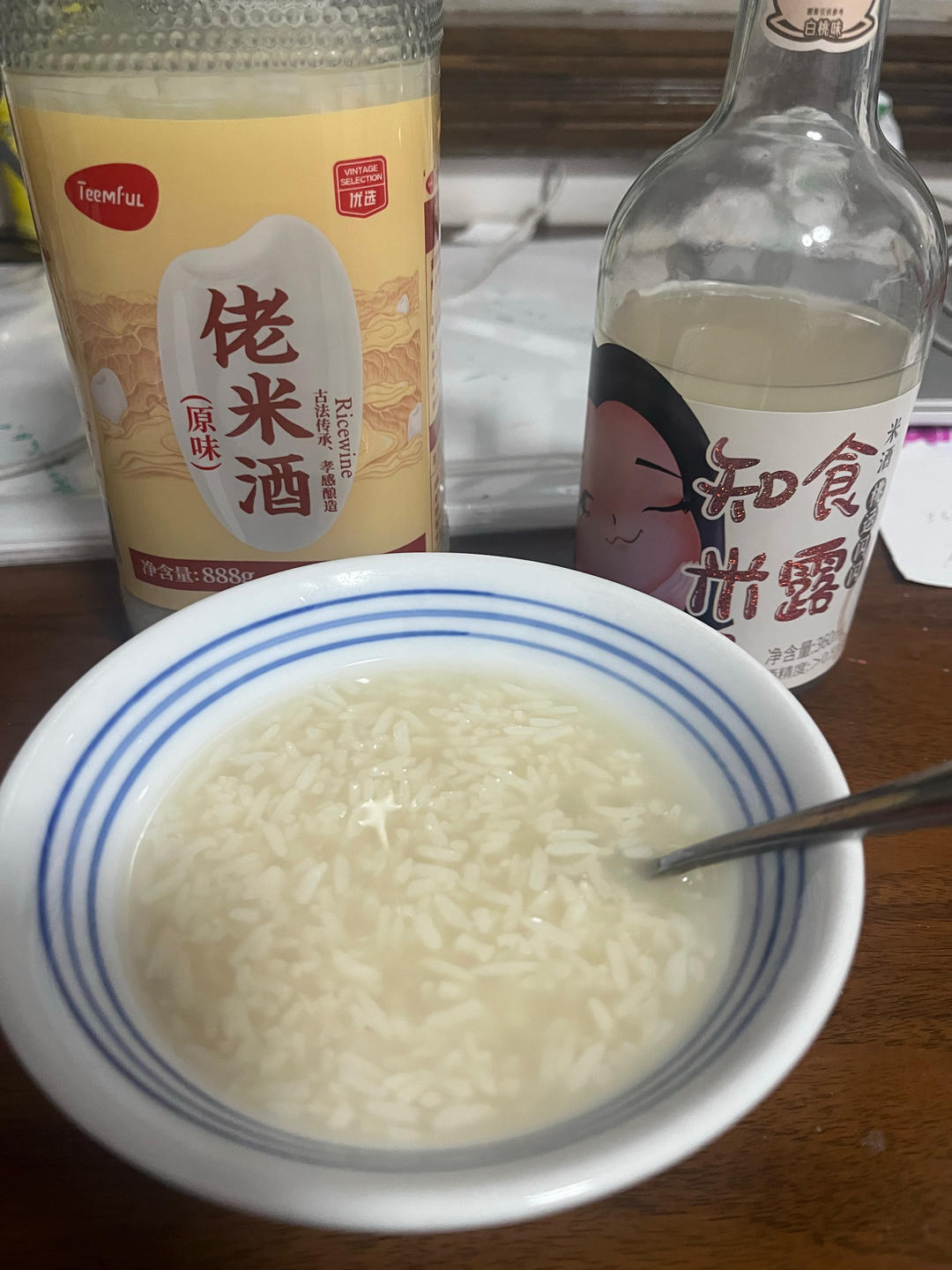 一个米酒吃法