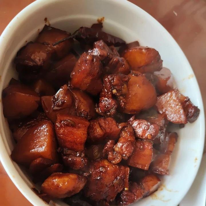 不焯水不放油的家常红烧肉