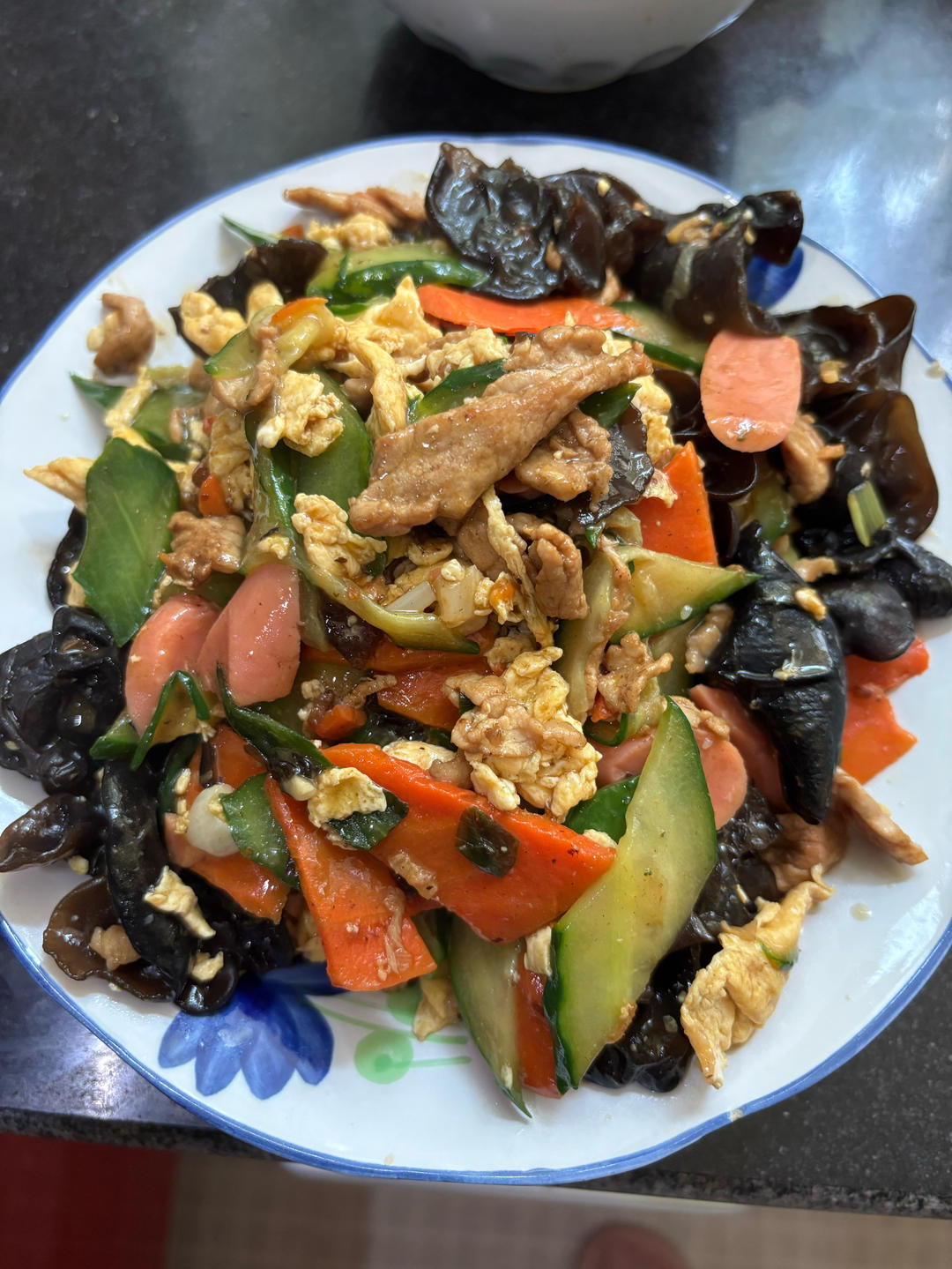 适合小朋友口味的简易版木须肉，新手烹饪必学家常菜，一盘5种食材，鲜香下饭