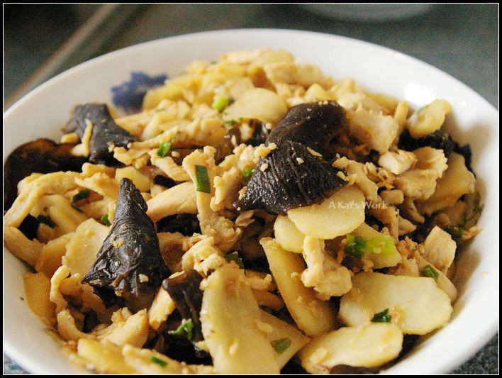 肉丝荸荠炒木耳