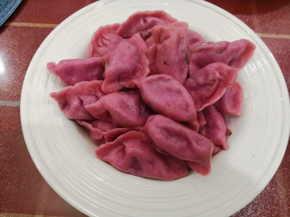 春节红红火火饺子～火龙果水饺（独家）