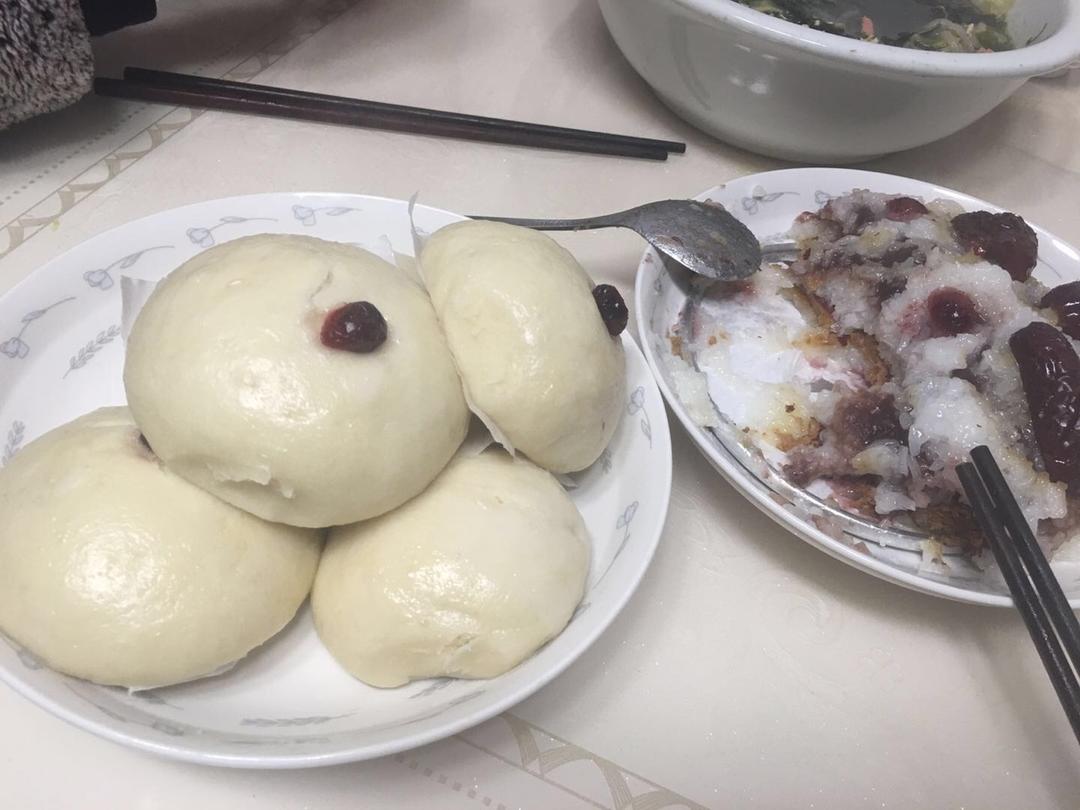 新手做馒头也能100%成功——附上非常详细的视频步骤（一次发酵法）