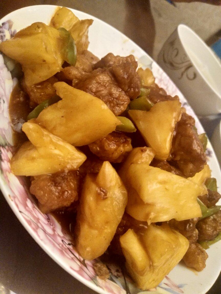 菠萝咕咾肉