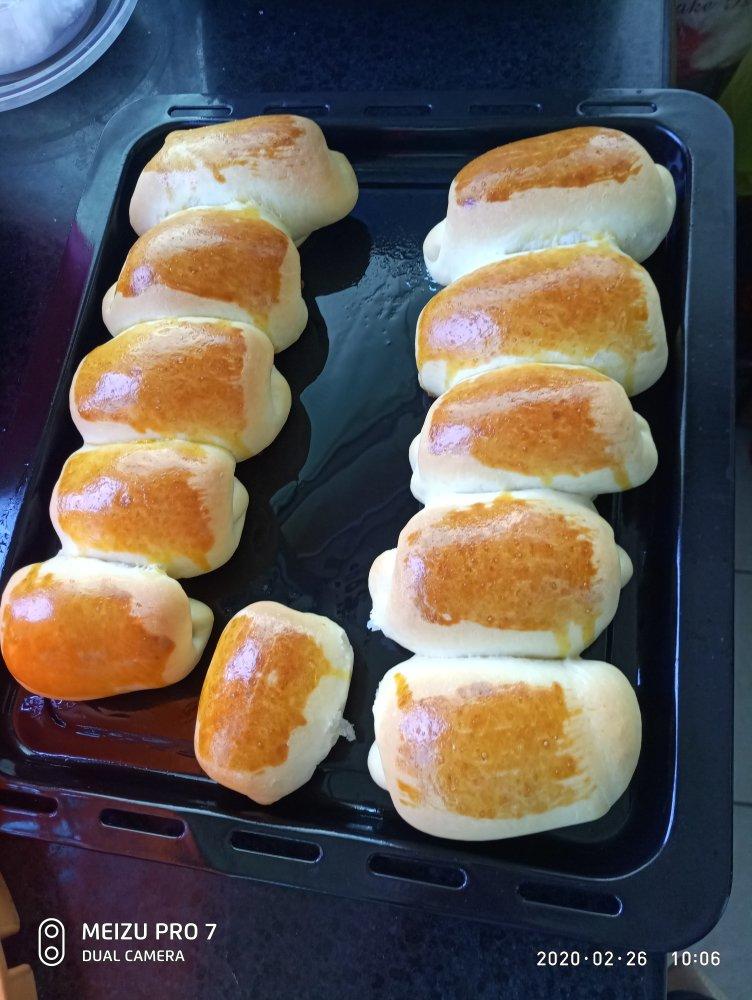 松软手工版牛角包