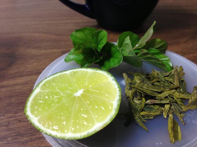 青柠薄荷蜂蜜绿茶的做法