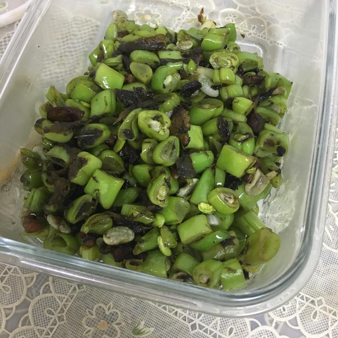 榄菜肉末四季豆