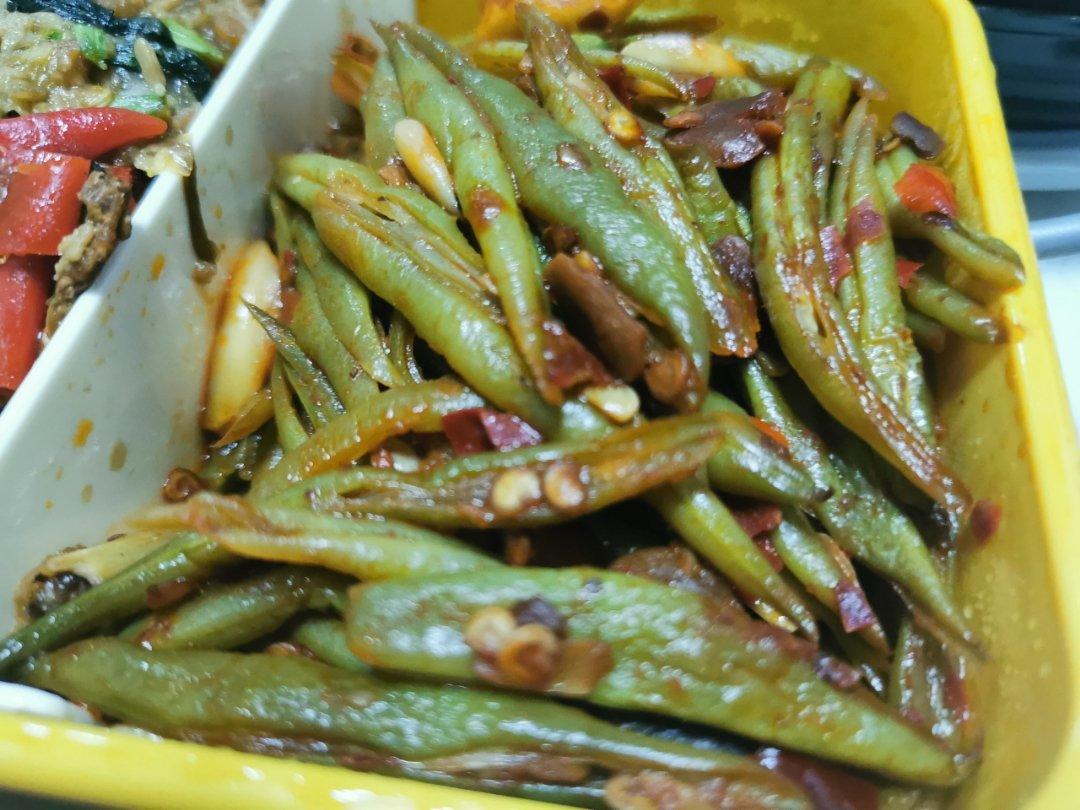 比肉好吃百倍无敌下饭素炒豆角丝